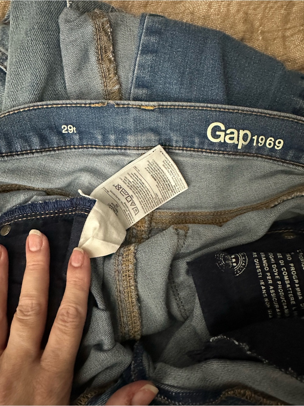 *HUGE DENIM BUNDLE* Women’s Multi-brand 12 pairs! - Picture 2 of 15